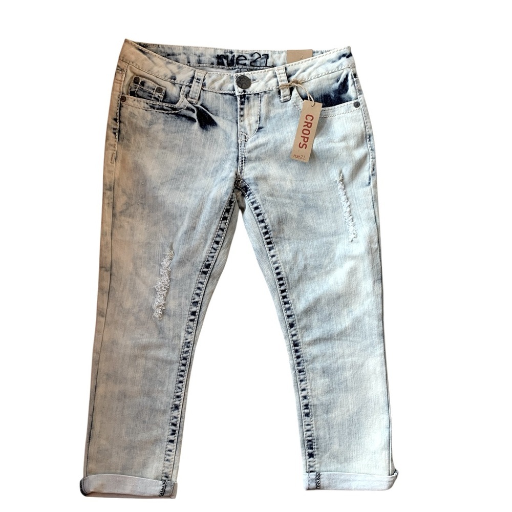 New Rue21 womens light wash distressed jeans juniors size 5/6 beachy bonfire